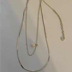Kendra Scott Lindsay multi strand necklace pearl gold